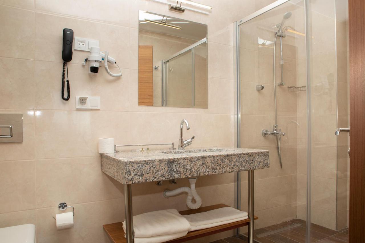 Business Express Hotel Tekirdağ Esterno foto