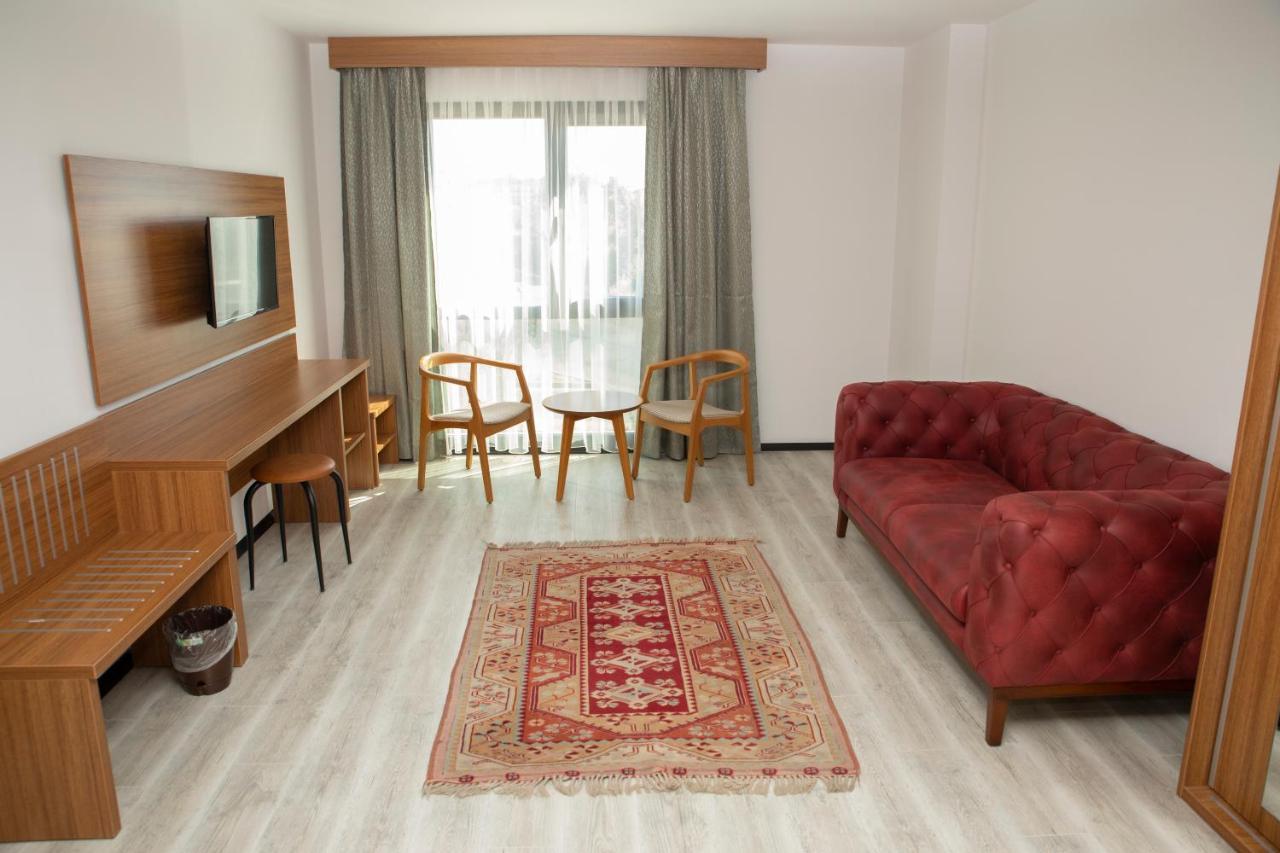 Business Express Hotel Tekirdağ Esterno foto